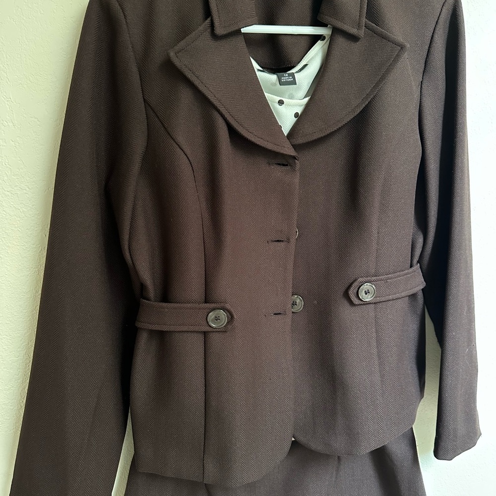Perceptions New York Brown 3-Piece Skirt Set